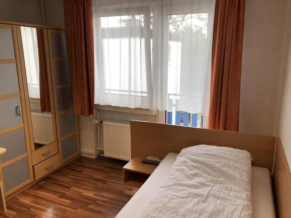 Hotel Kriftelerhof Dış mekan fotoğraf