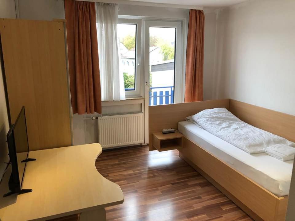 Hotel Kriftelerhof Dış mekan fotoğraf
